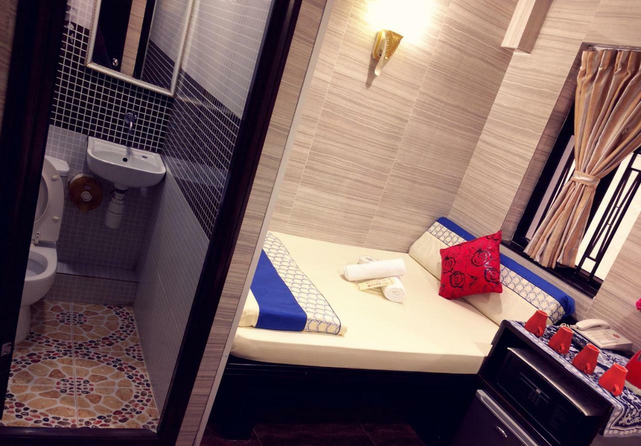 הונג קונג Dhillon Hotel -Paris Guest House Reception 10Th Floor Block E מראה חיצוני תמונה